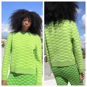 Lisa Says Gah Women's Collage Crew Vintage Rug Bocce Court Green Size XS/S